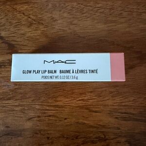 MAC Cosmetics Glow Play Lip Balm - Pink